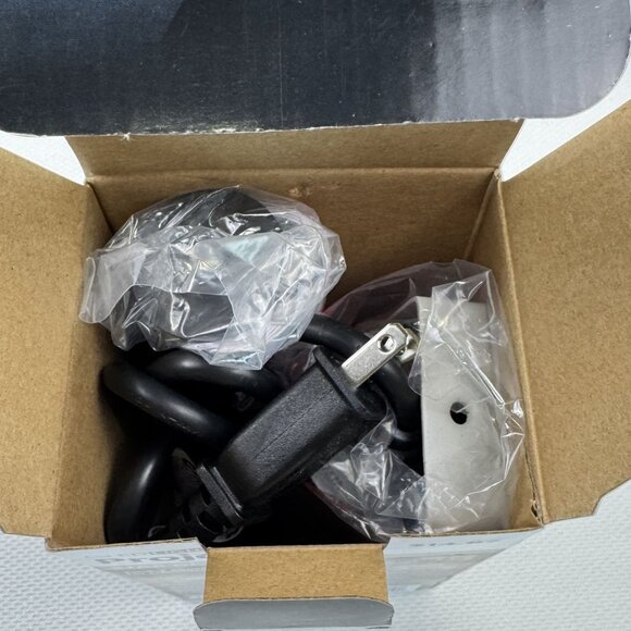 Gemmy LED Lightshow Projection Star Of Bethlehem 20 Ft Swirling Light White NEW - Picture 9 of 16